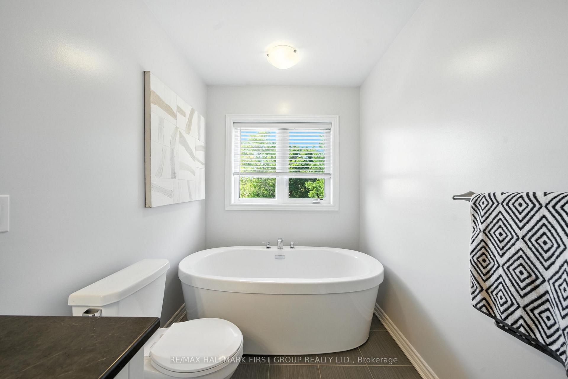 Photo 19 of 5 Highlands Boulevard, Cavan Monaghan, Cavan Twp — HOMEH