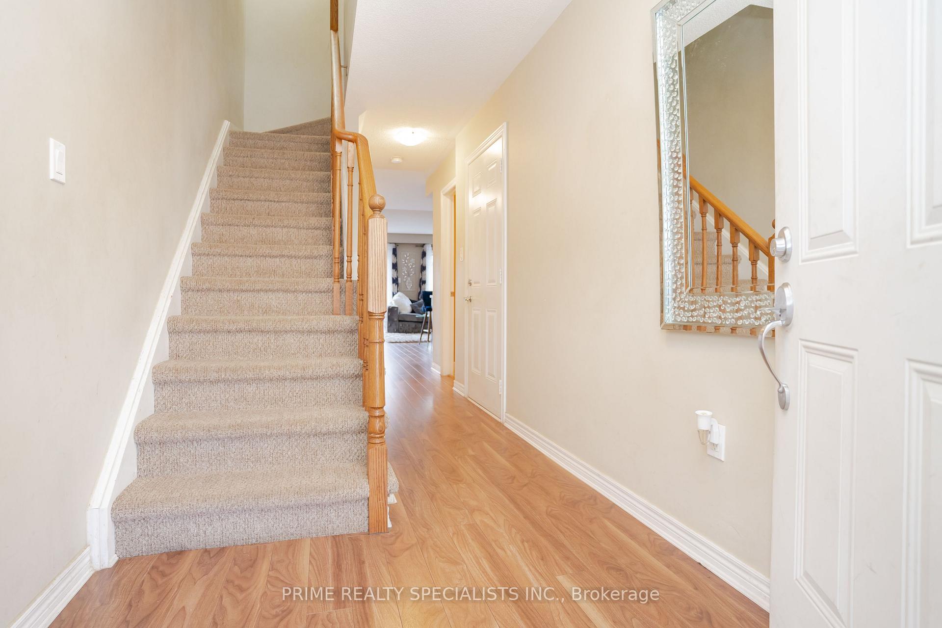 Photo 5 of Unit 80, 20 Mcconkey Crescent, Brant, Brantford Twp — HOMEH