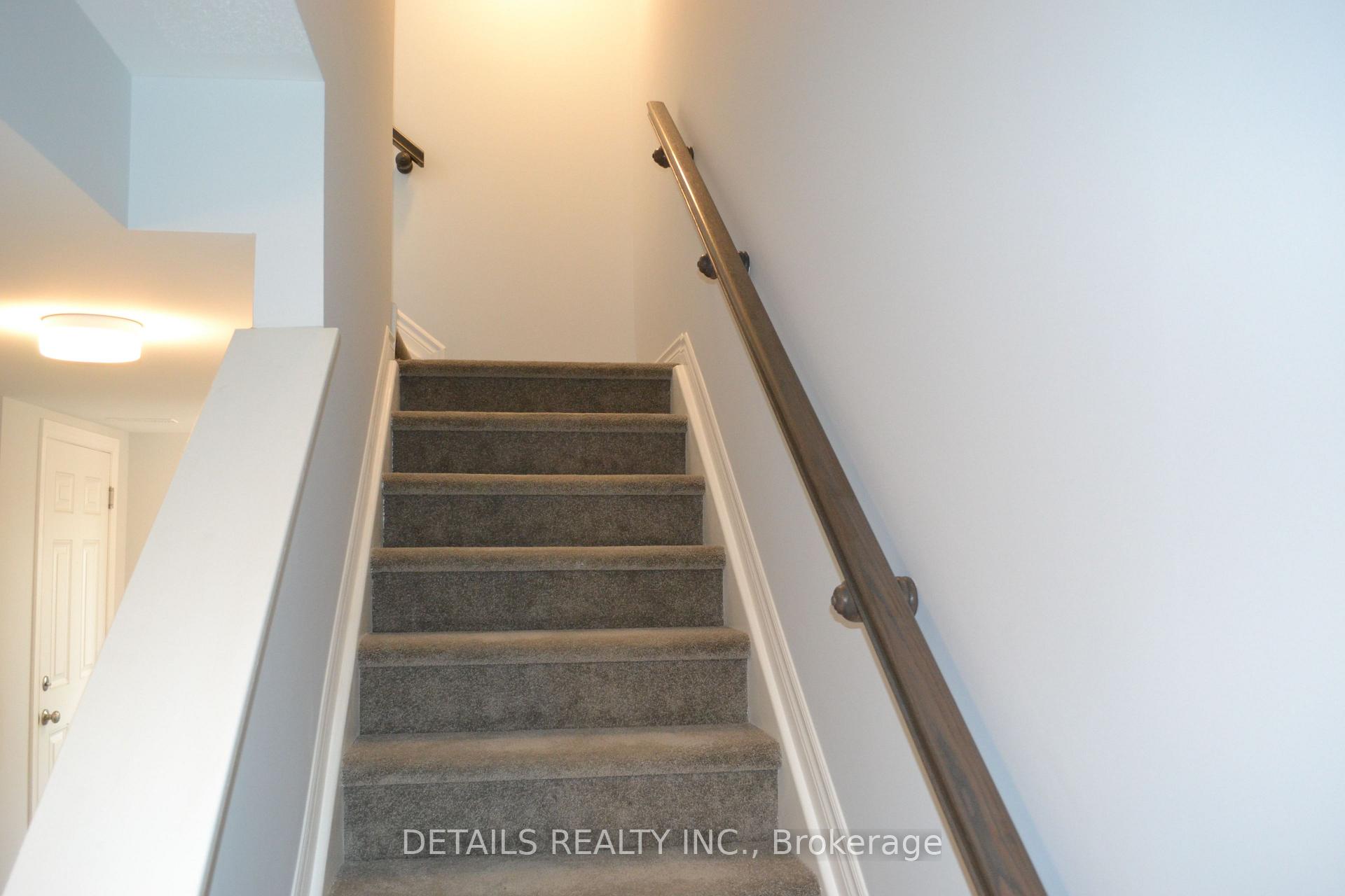 Photo 5 of 300 Ilmenite Private, Ottawa, Barrhaven - Heritage Park — HOMEH