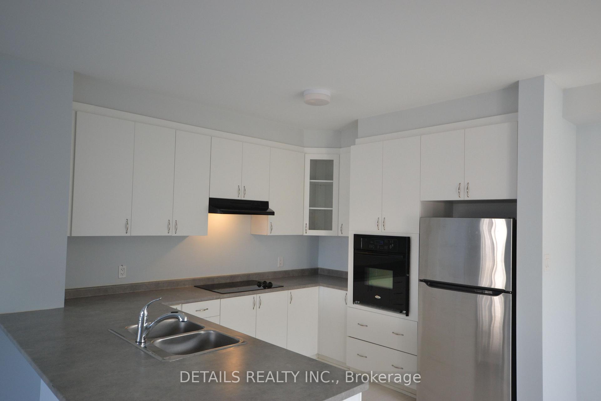 Photo 8 of 300 Ilmenite Private, Ottawa, Barrhaven - Heritage Park — HOMEH