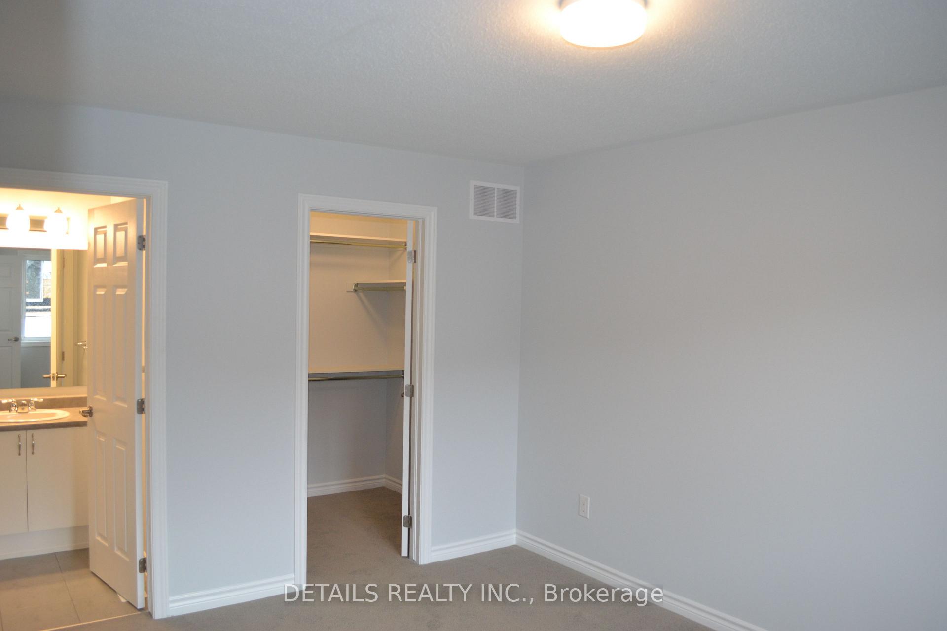 Photo 15 of 300 Ilmenite Private, Ottawa, Barrhaven - Heritage Park — HOMEH