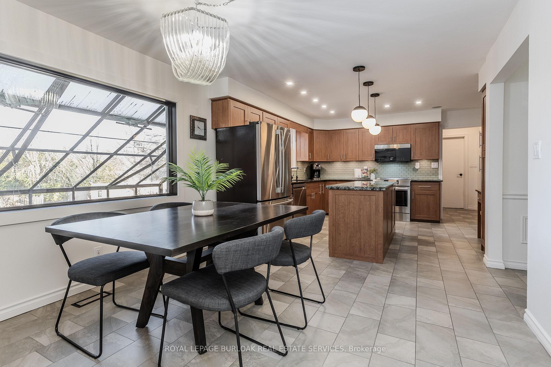 Photo 40 of 20 Wildan Drive, Hamilton, Freelton — HOMEH