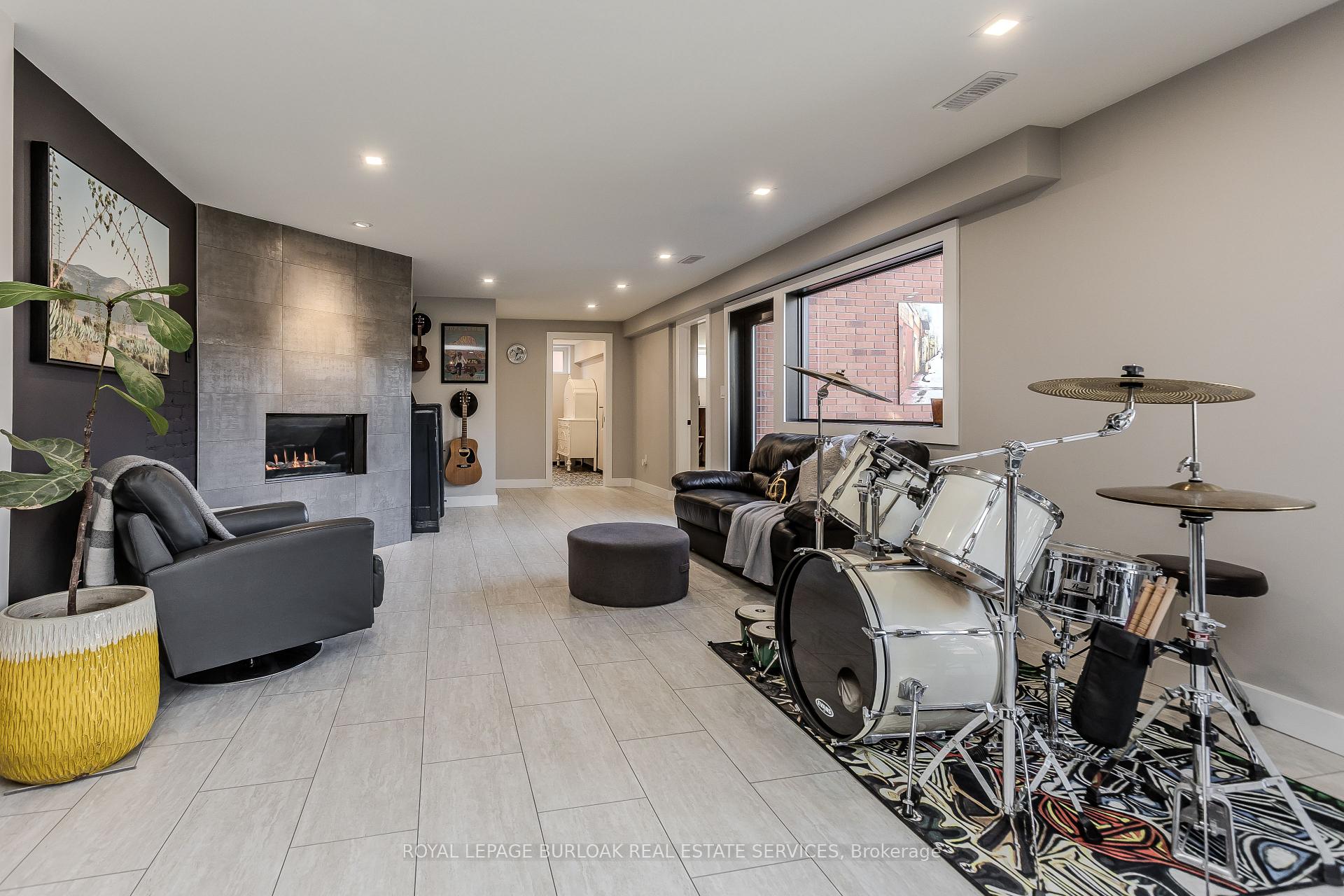 Photo 97 of 20 Wildan Drive, Hamilton, Freelton — HOMEH