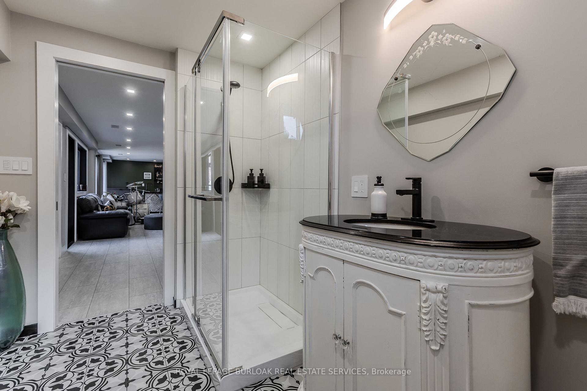Photo 100 of 20 Wildan Drive, Hamilton, Freelton — HOMEH