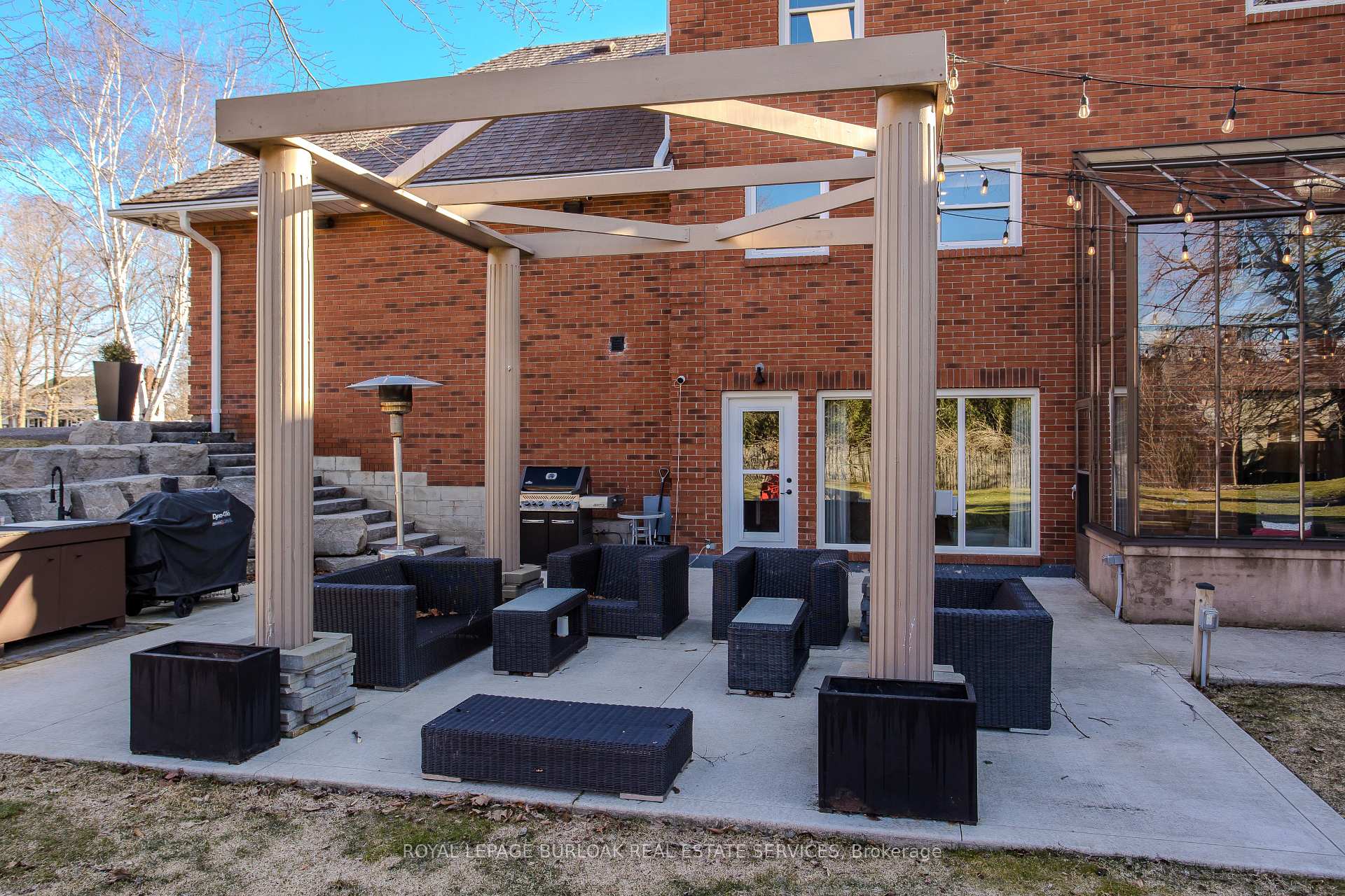 Photo 10 of 20 Wildan Drive, Hamilton, Freelton — HOMEH