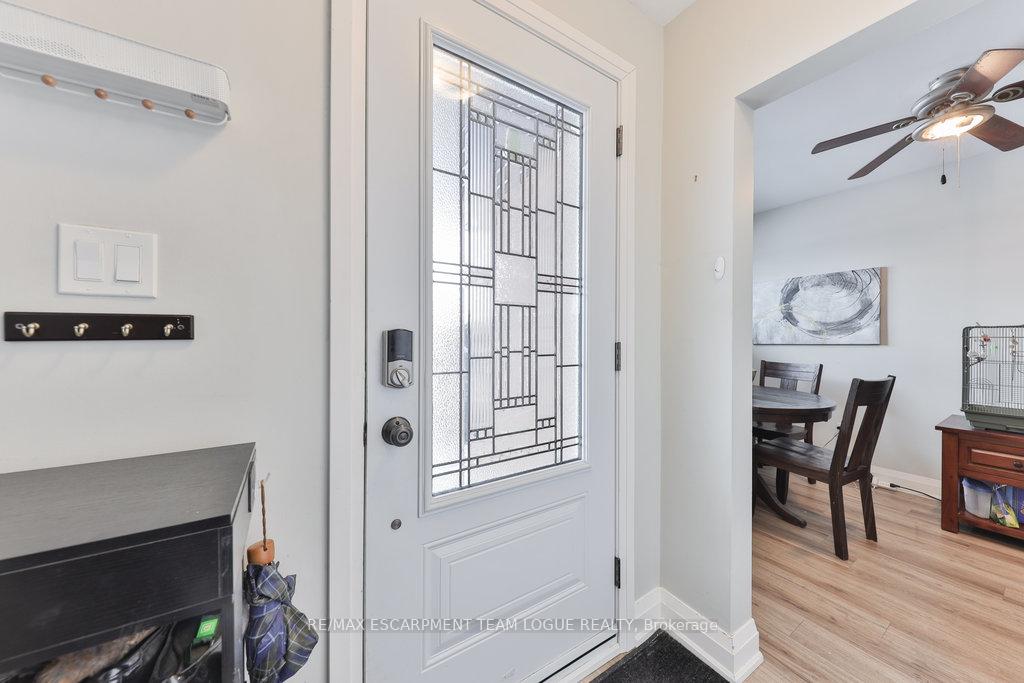 Photo 26 of 610 Mohawk Road E, Hamilton, Lawfield — HOMEH