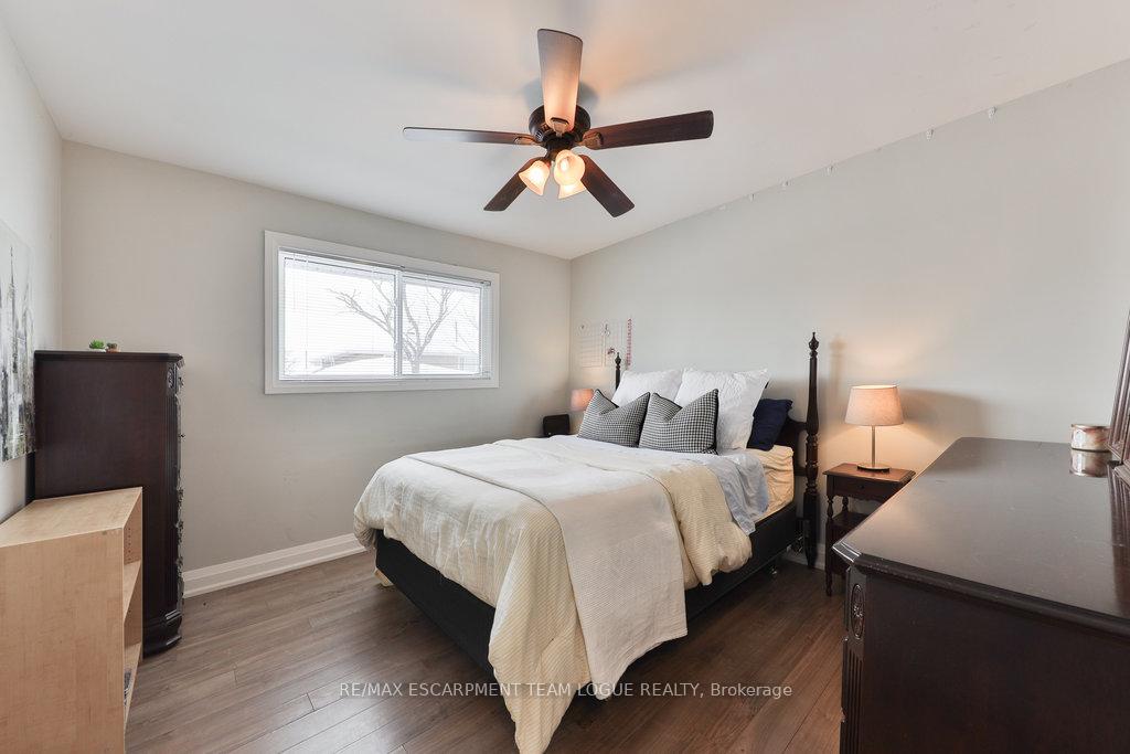 Photo 58 of 610 Mohawk Road E, Hamilton, Lawfield — HOMEH