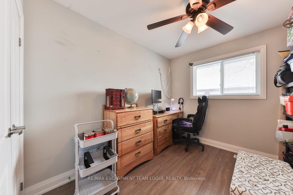 Photo 61 of 610 Mohawk Road E, Hamilton, Lawfield — HOMEH