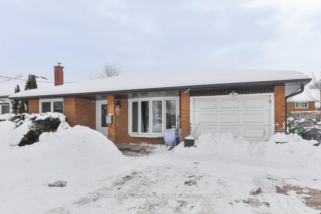 Photo 4 of 610 Mohawk Road E, Hamilton, Lawfield — HOMEH