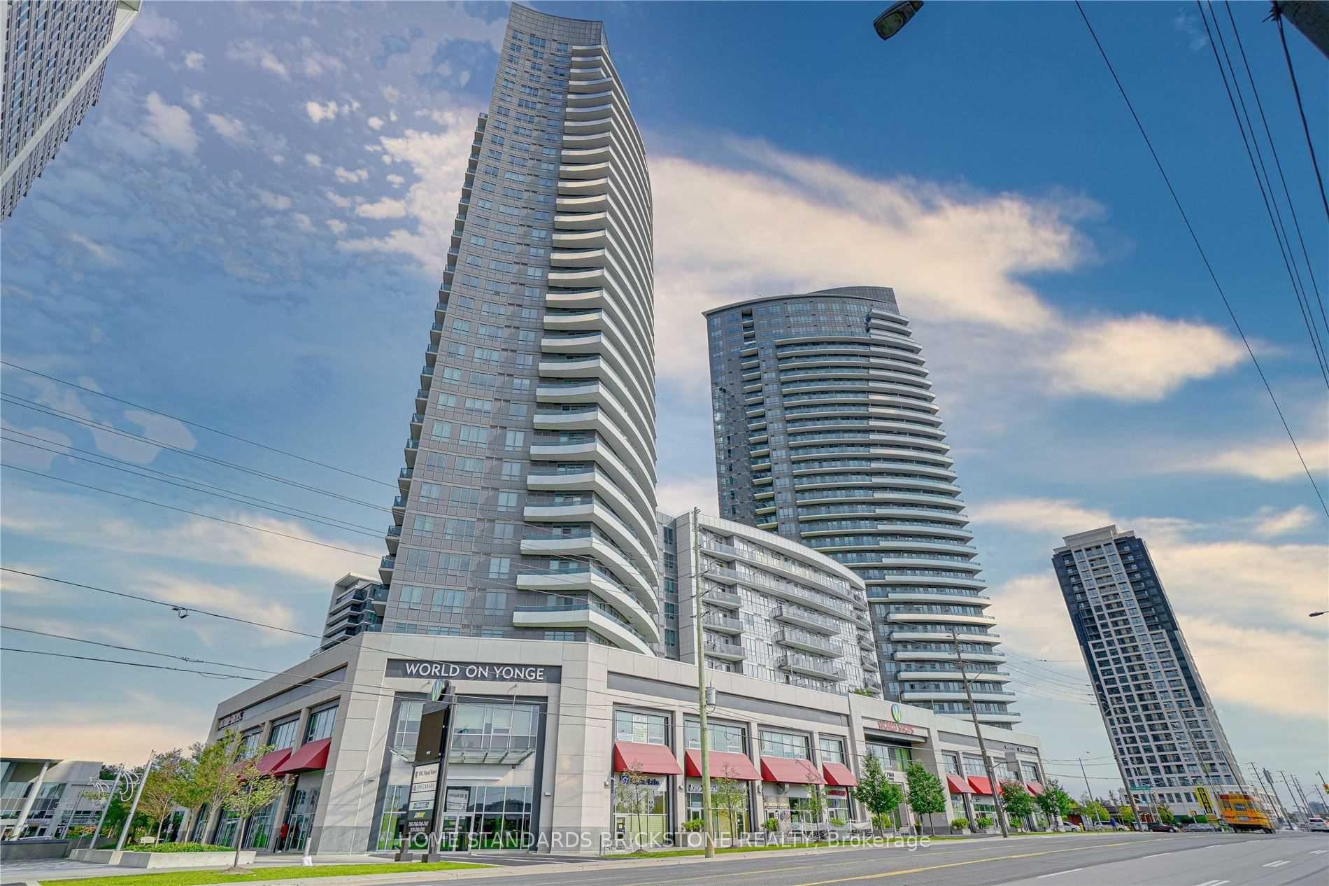 Photo 2 of Unit LPH207, 7171 Yonge Street, Markham, Grandview — HOMEH