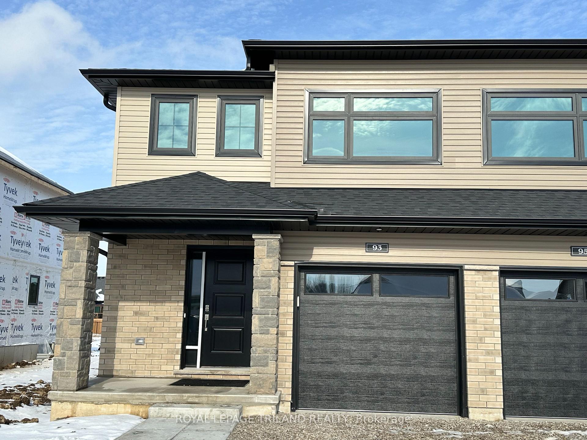 Photo 1 of 93 Empire Parkway, St. Thomas — HOMEH