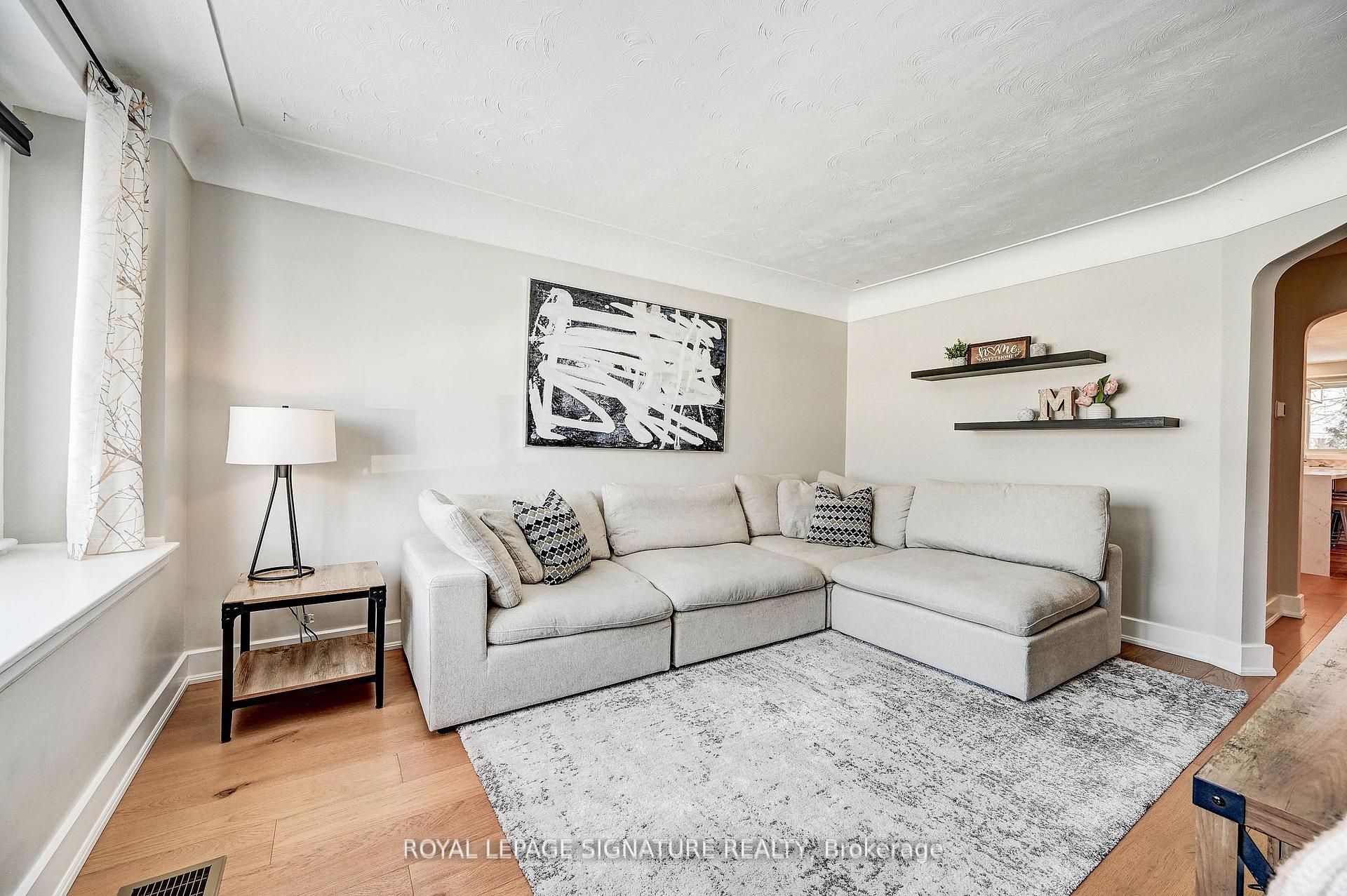 Photo 4 of 273 East 37th Street, Hamilton, Macassa — HOMEH