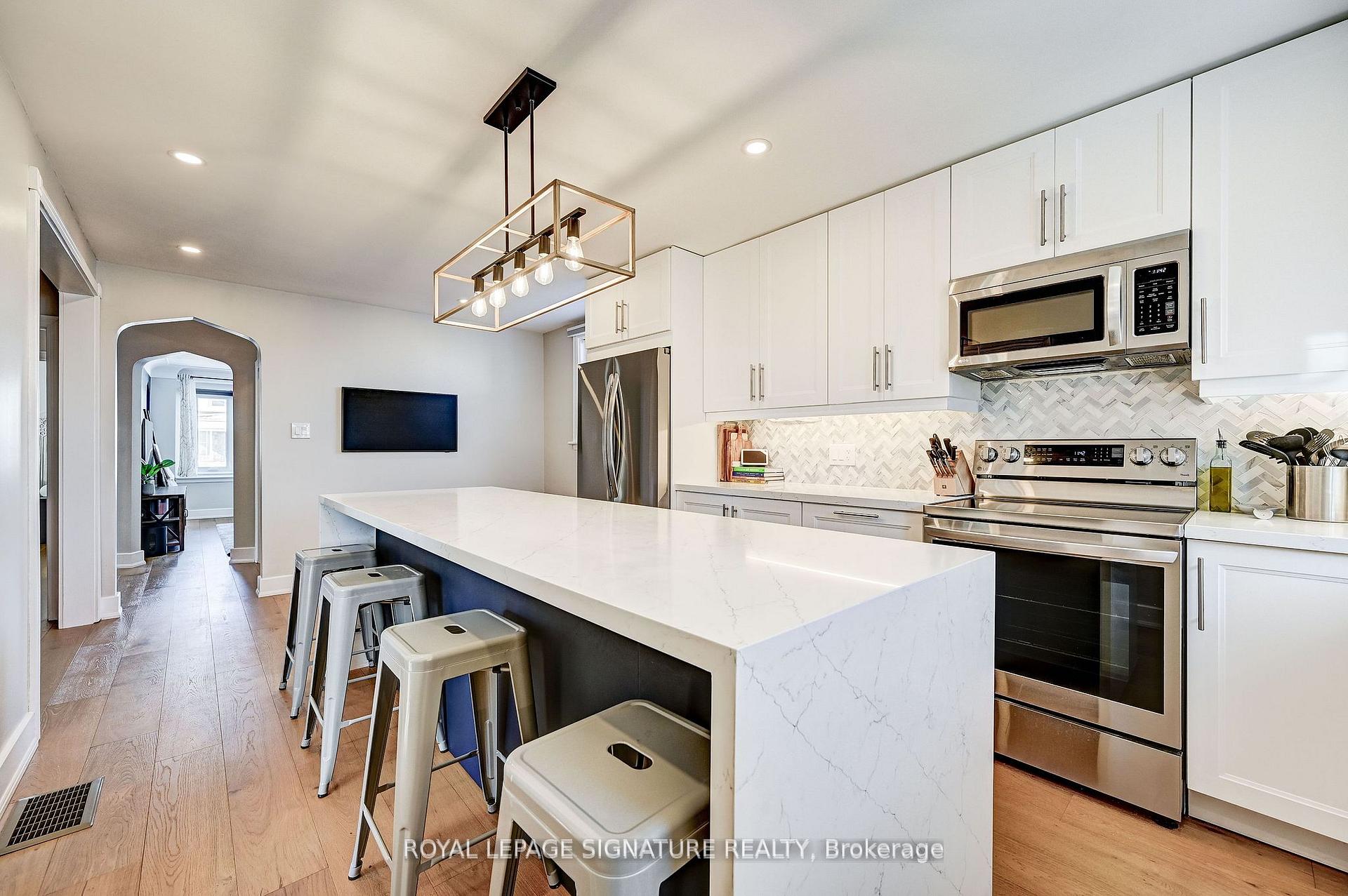 Photo 9 of 273 East 37th Street, Hamilton, Macassa — HOMEH