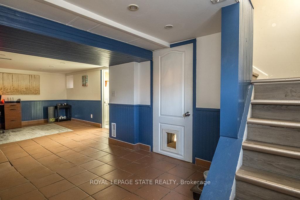 Photo 63 of 15 Connaught Avenue S, Hamilton, Gibson — HOMEH