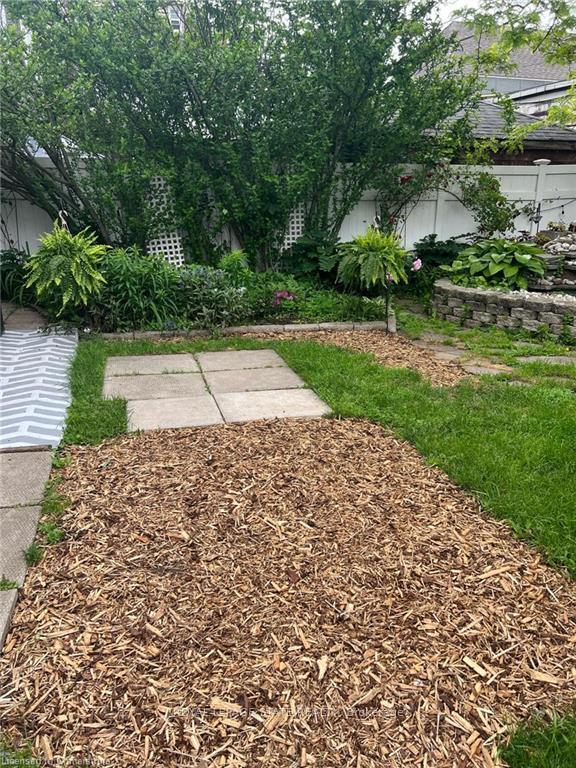 Photo 76 of 15 Connaught Avenue S, Hamilton, Gibson — HOMEH