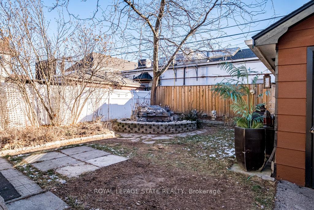 Photo 51 of 15 Connaught Avenue S, Hamilton, Gibson — HOMEH