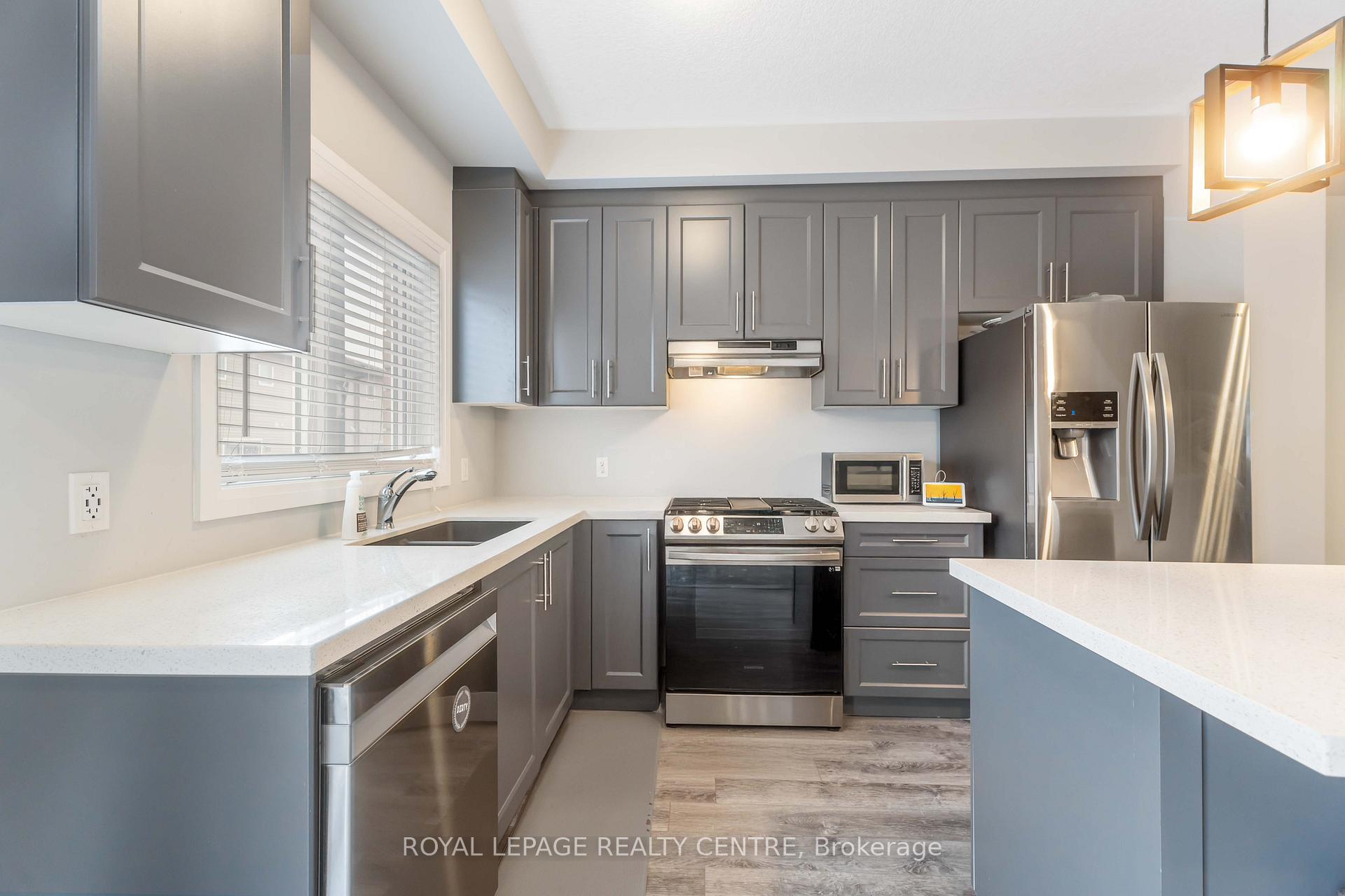 Photo 27 of 62 Aquarius Crescent, Hamilton, Rural Glanbrook — HOMEH