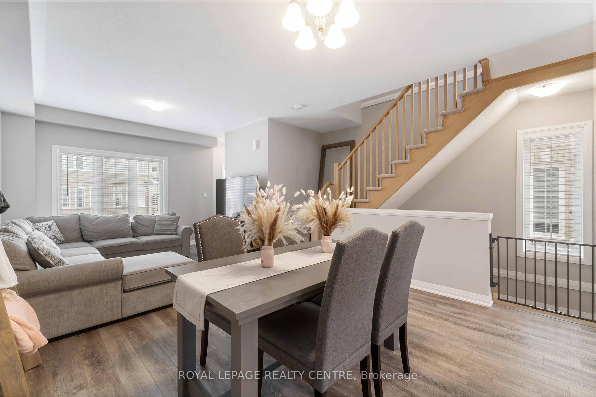 Photo 31 of 62 Aquarius Crescent, Hamilton, Rural Glanbrook — HOMEH