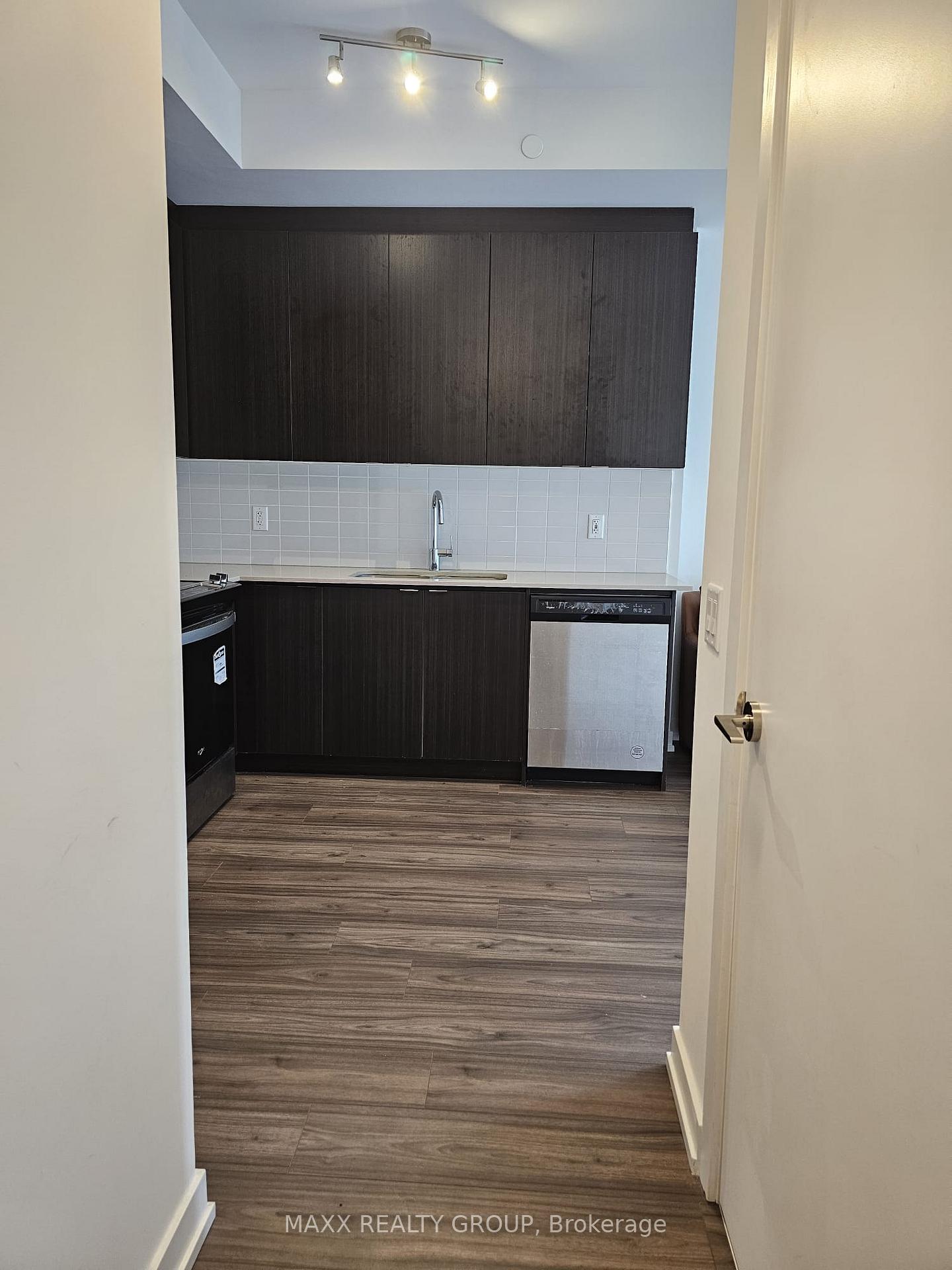 Photo 6 of Unit 406, 55 Duke Street W, Kitchener — HOMEH