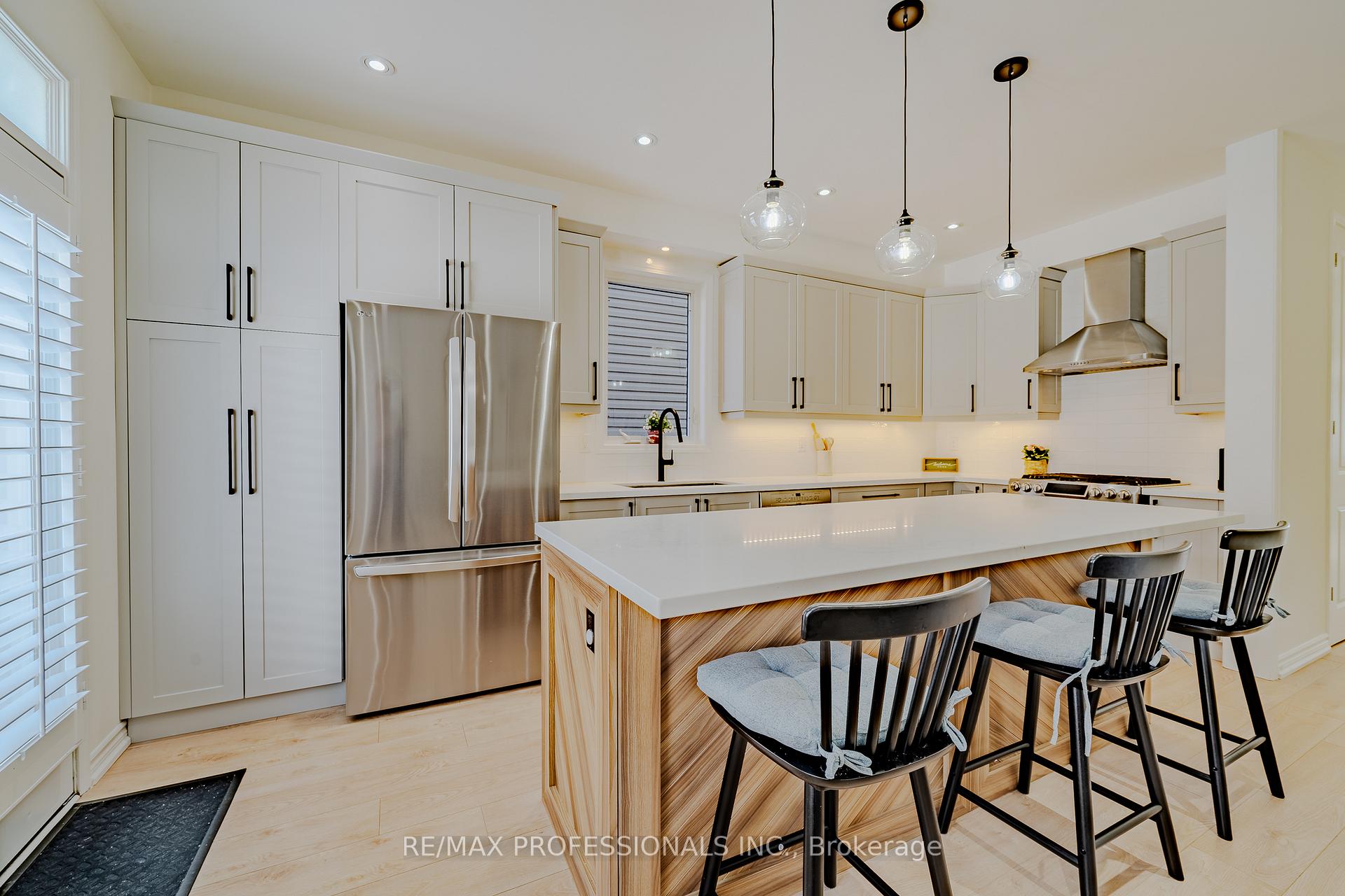 Photo 15 of 297 Fellowes Crescent, Hamilton, Waterdown — HOMEH