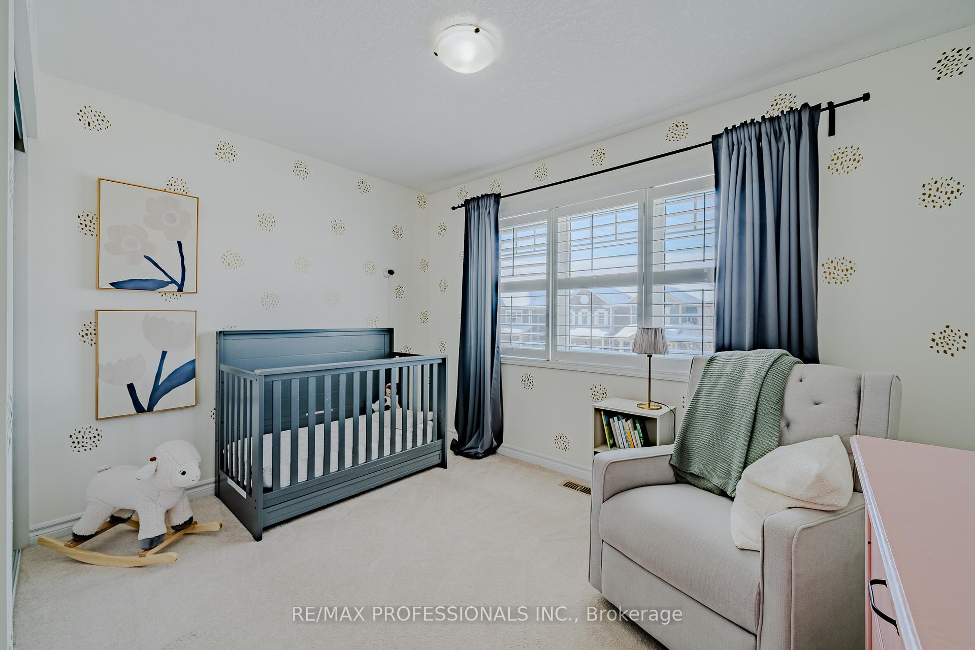 Photo 22 of 297 Fellowes Crescent, Hamilton, Waterdown — HOMEH
