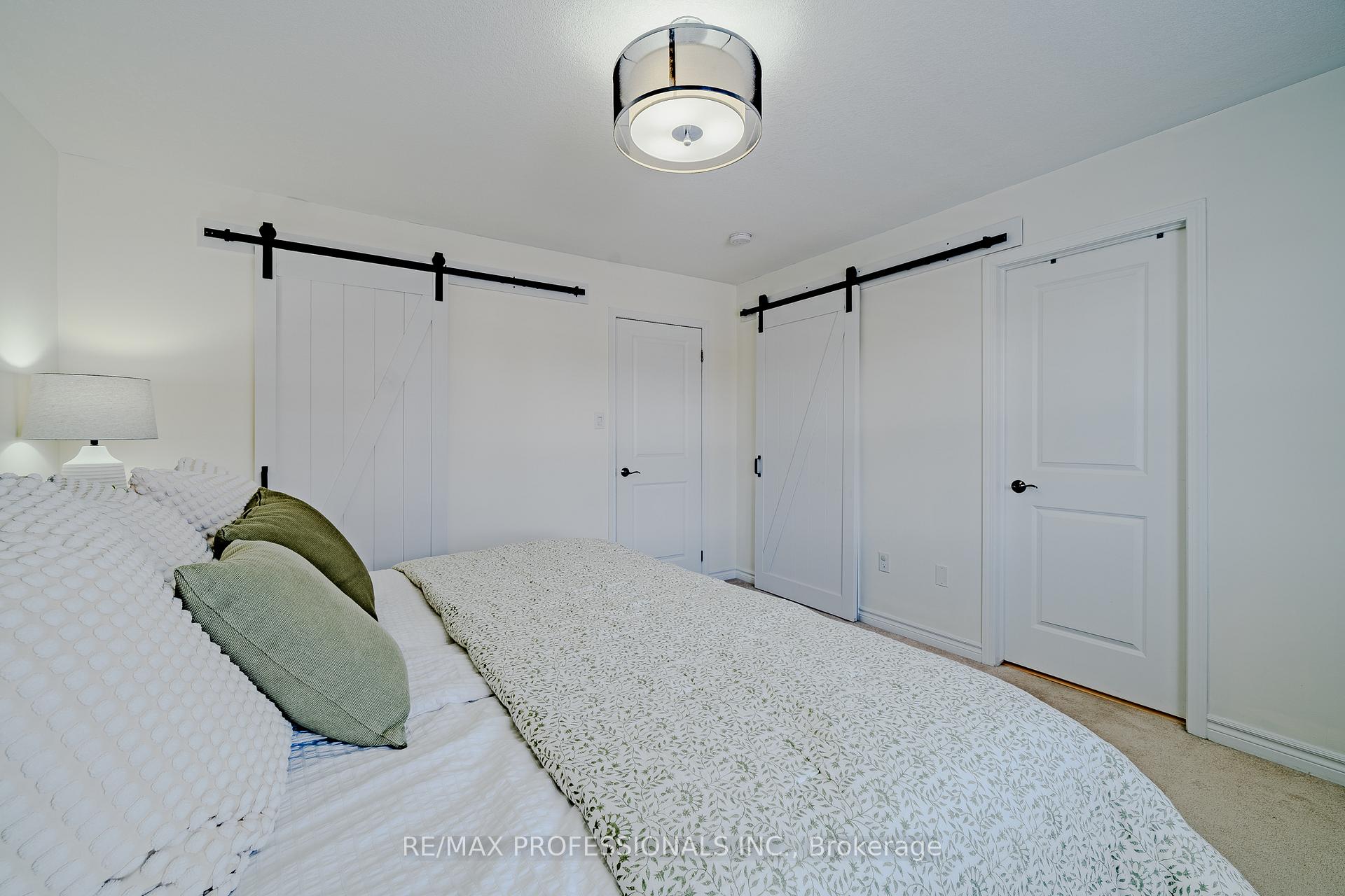 Photo 31 of 297 Fellowes Crescent, Hamilton, Waterdown — HOMEH