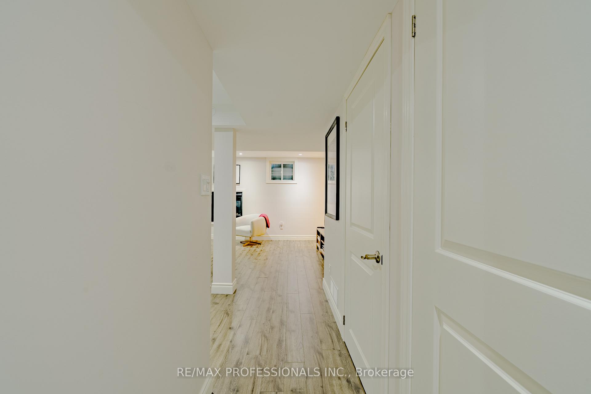 Photo 37 of 297 Fellowes Crescent, Hamilton, Waterdown — HOMEH