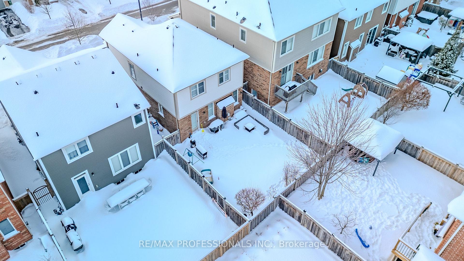 Photo 46 of 297 Fellowes Crescent, Hamilton, Waterdown — HOMEH