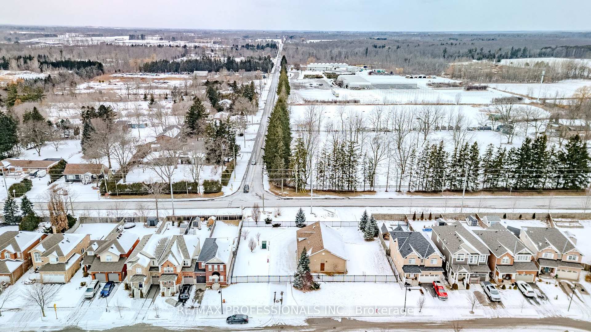 Photo 47 of 297 Fellowes Crescent, Hamilton, Waterdown — HOMEH