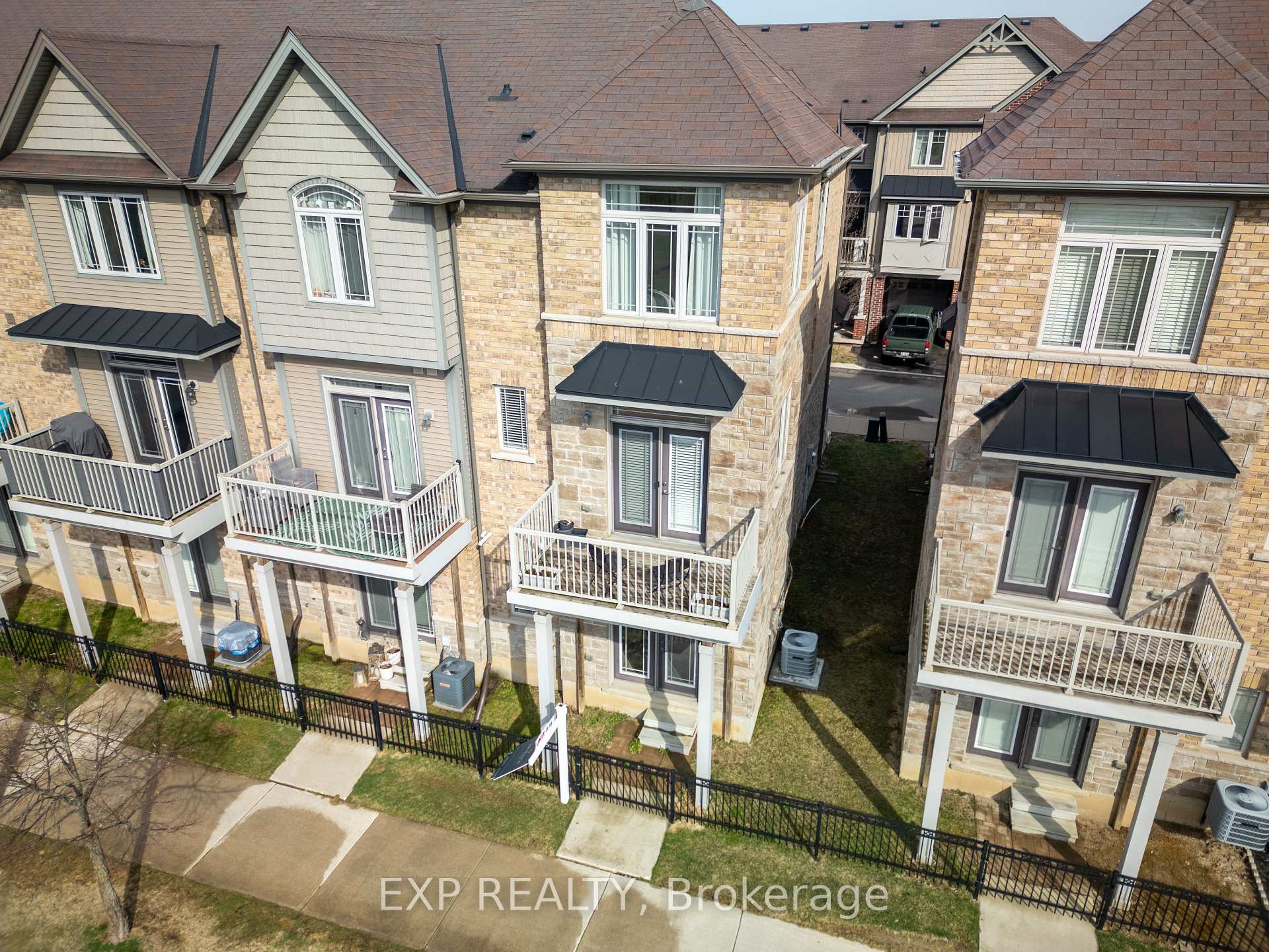 Photo 28 of Unit 58, 310 Fall Fair Way, Hamilton, Binbrook — HOMEH