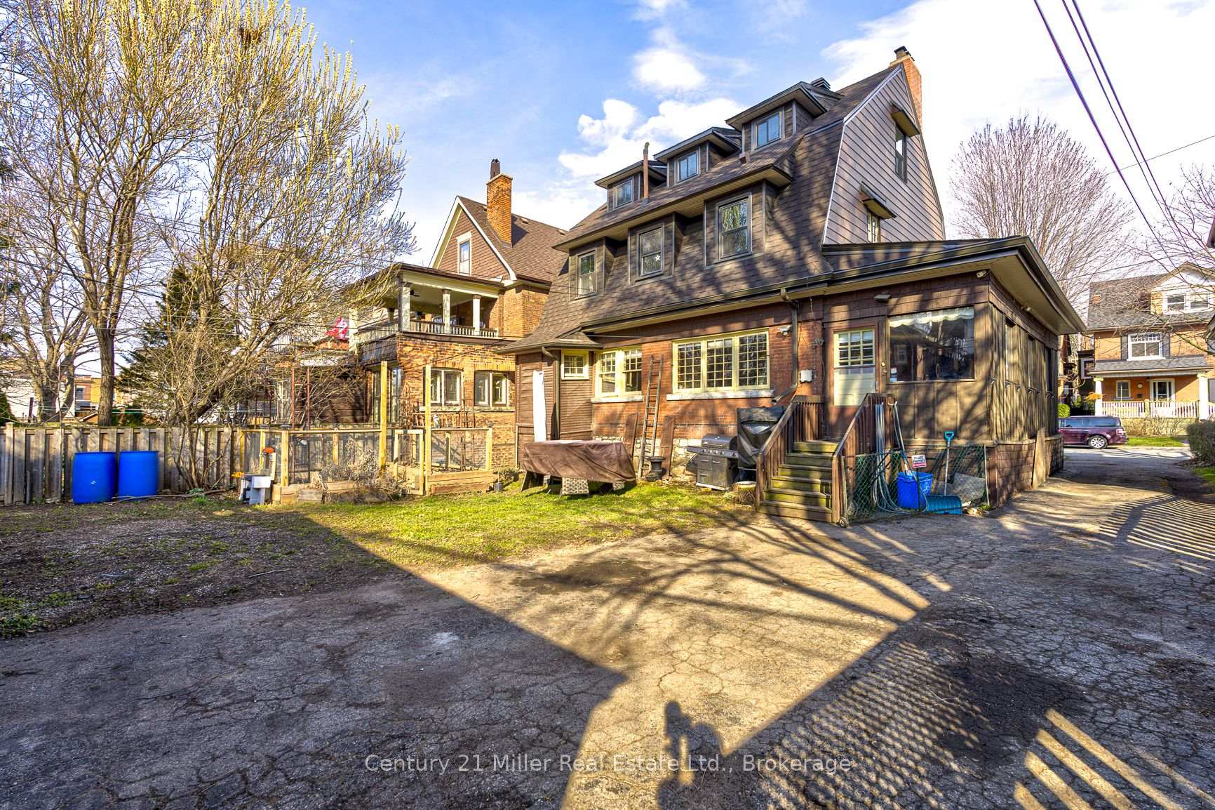 Photo 32 of 26 Fairleigh Avenue S, Hamilton, Gibson — HOMEH