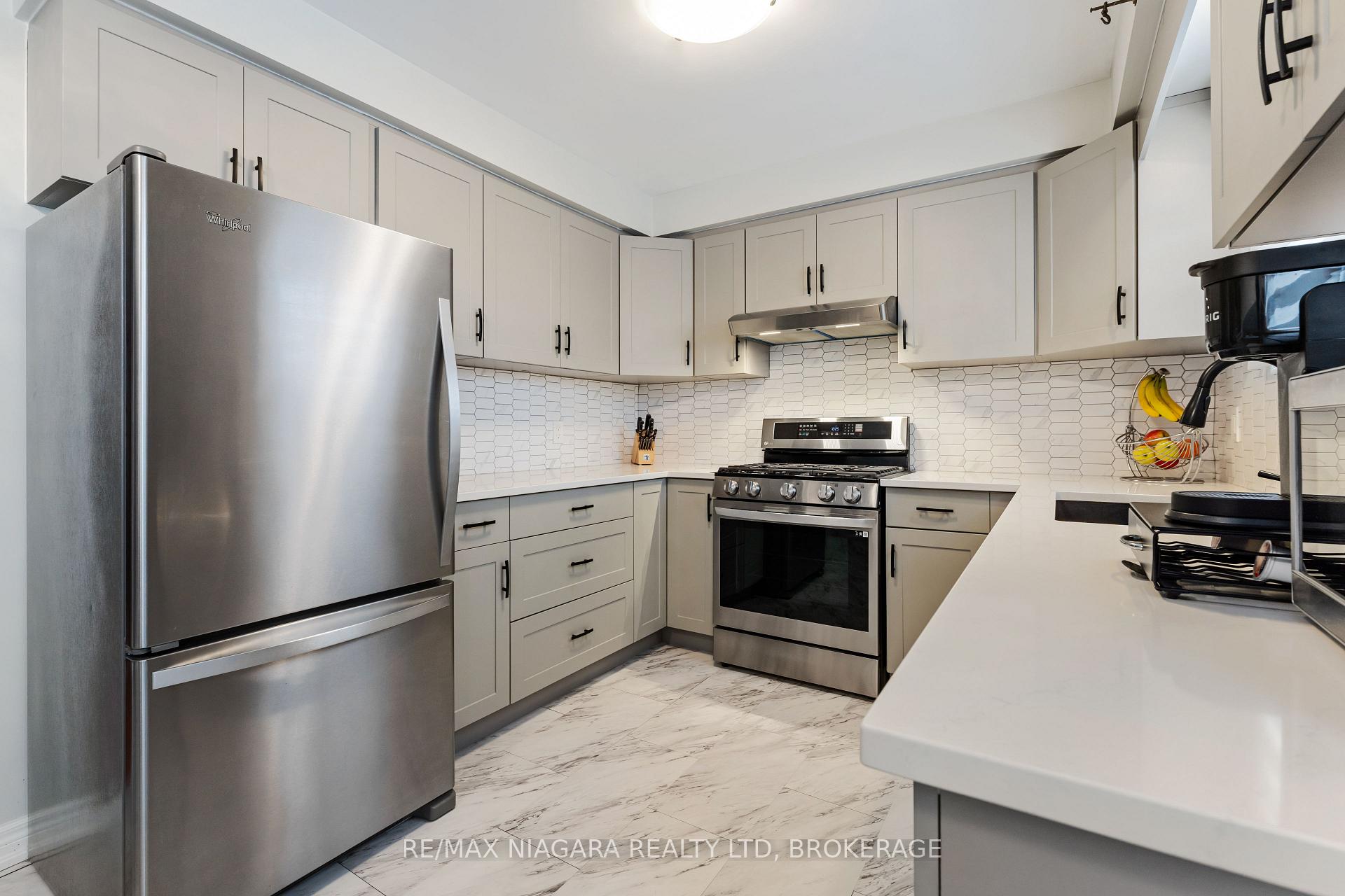 Photo 28 of 7 Via Dell Monte, St. Catharines, Burleigh Hill — HOMEH