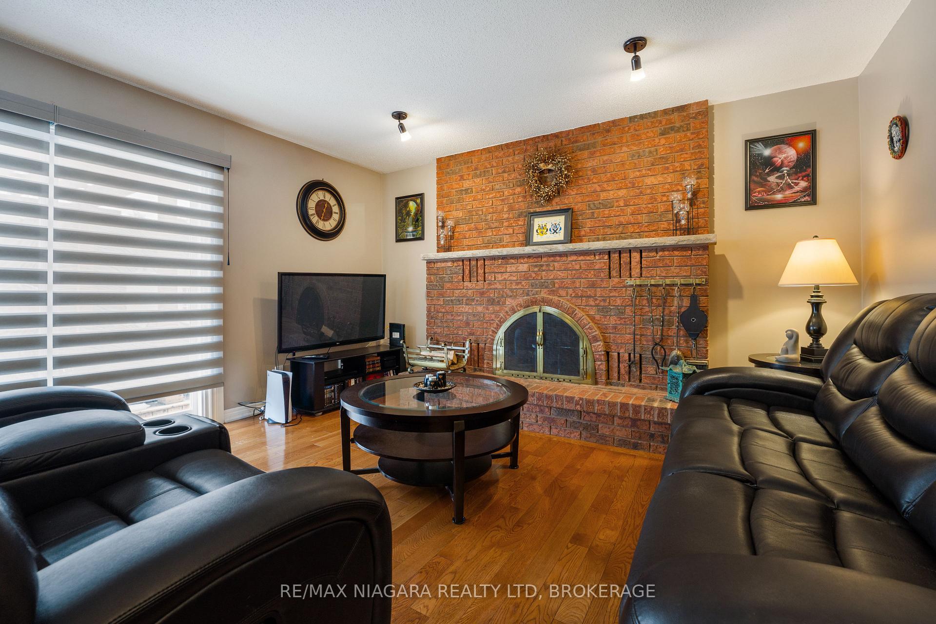 Photo 32 of 7 Via Dell Monte, St. Catharines, Burleigh Hill — HOMEH