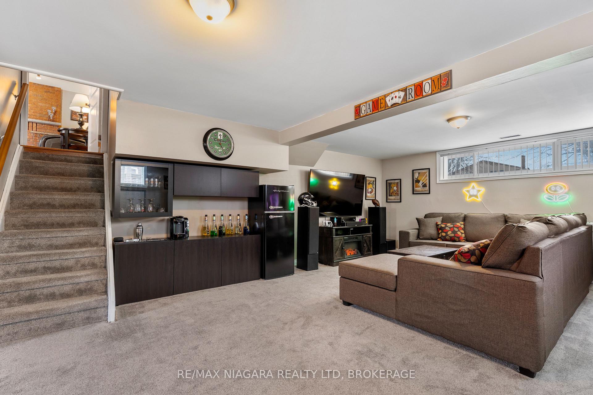 Photo 44 of 7 Via Dell Monte, St. Catharines, Burleigh Hill — HOMEH