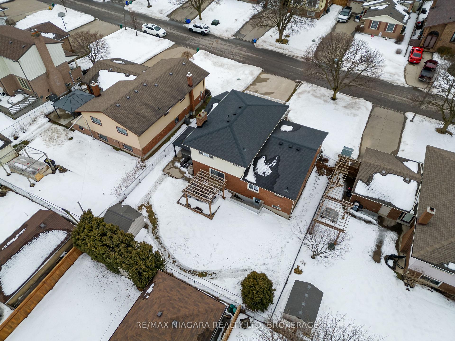 Photo 53 of 7 Via Dell Monte, St. Catharines, Burleigh Hill — HOMEH