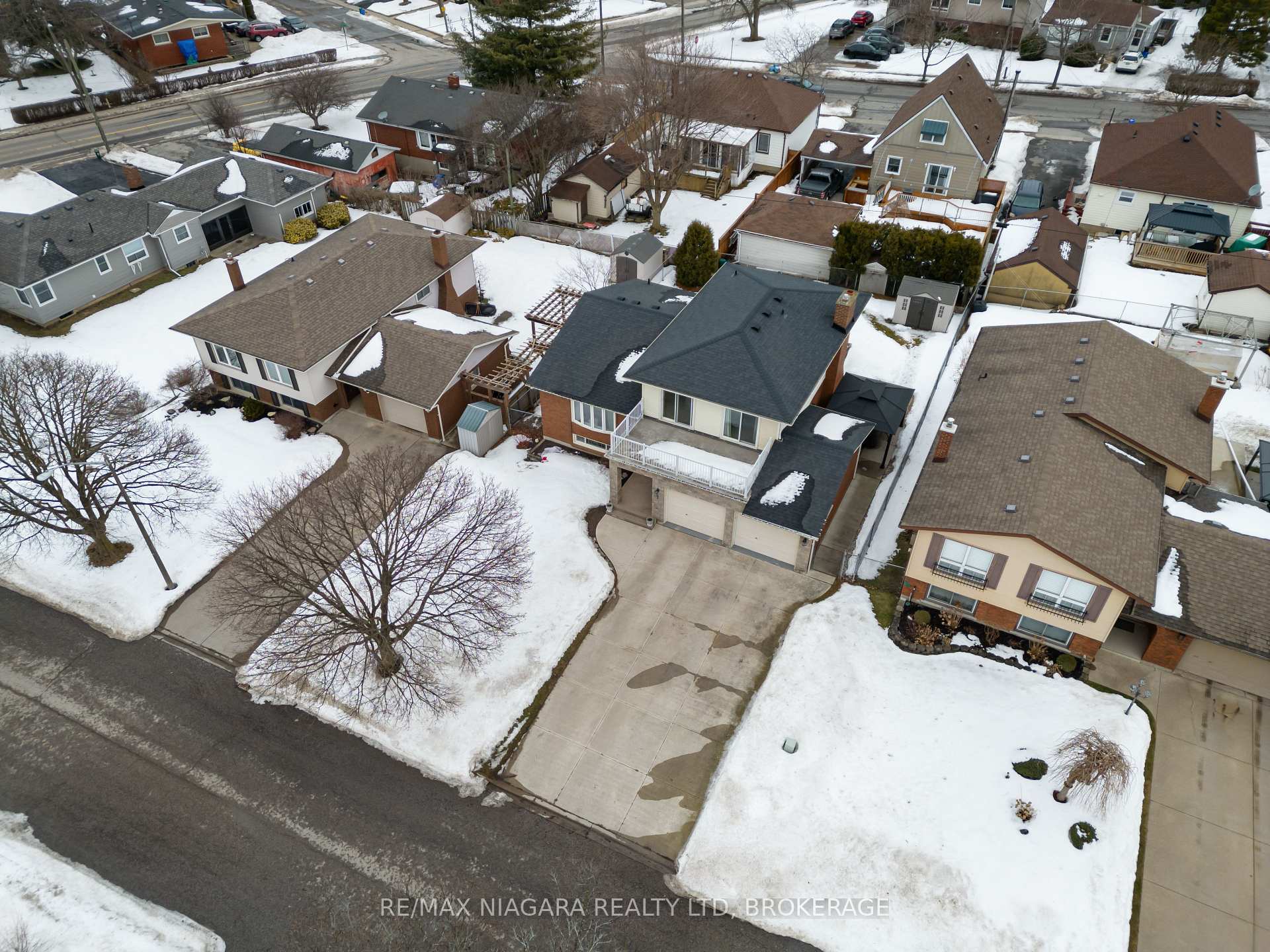 Photo 68 of 7 Via Dell Monte, St. Catharines, Burleigh Hill — HOMEH