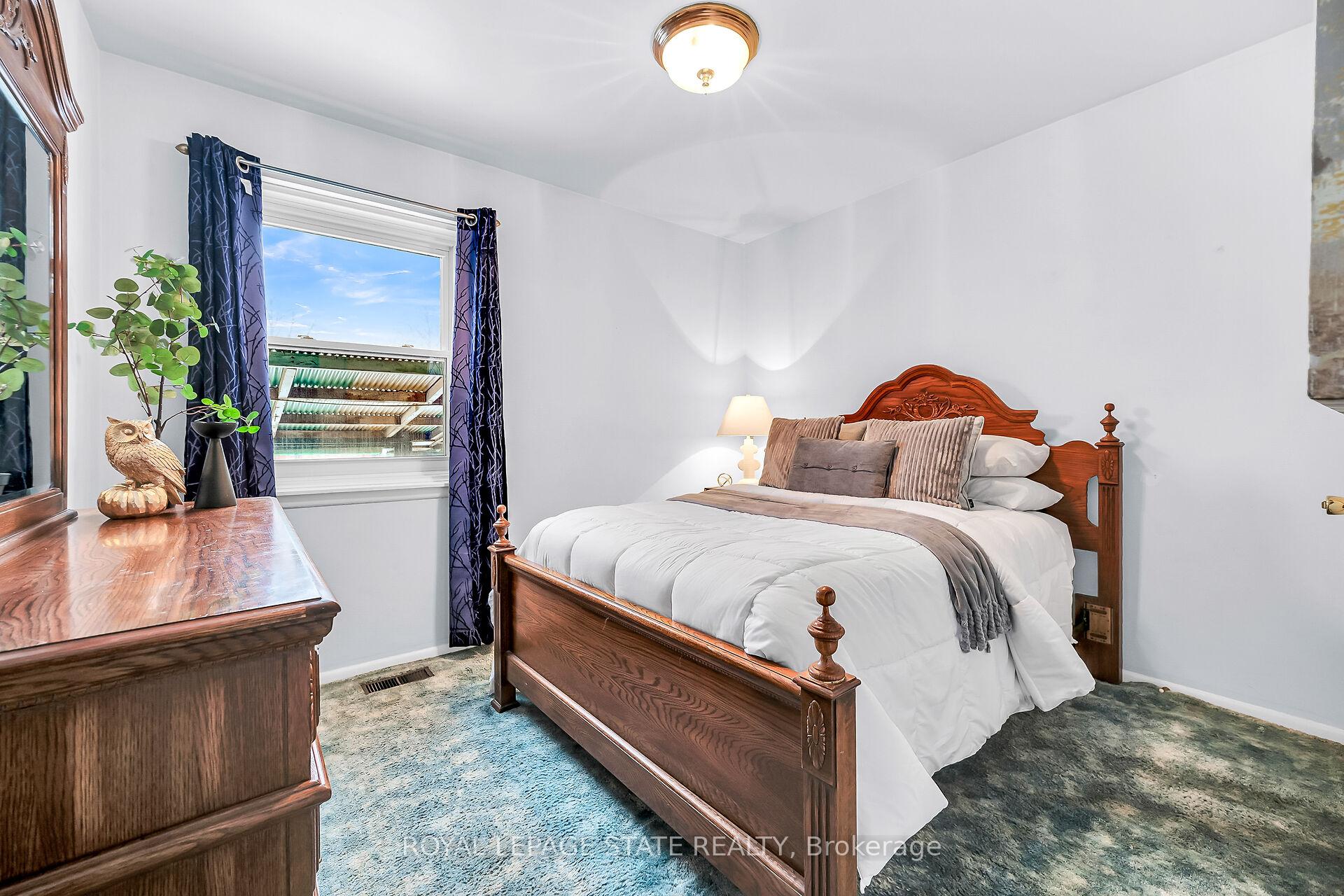 Photo 16 of 646 Upper Sherman Avenue, Hamilton, Burkholme — HOMEH