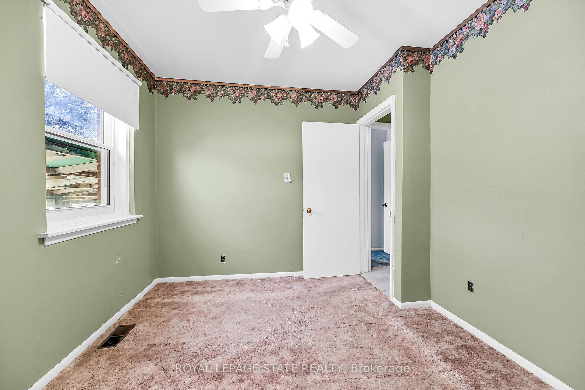 Photo 19 of 646 Upper Sherman Avenue, Hamilton, Burkholme — HOMEH