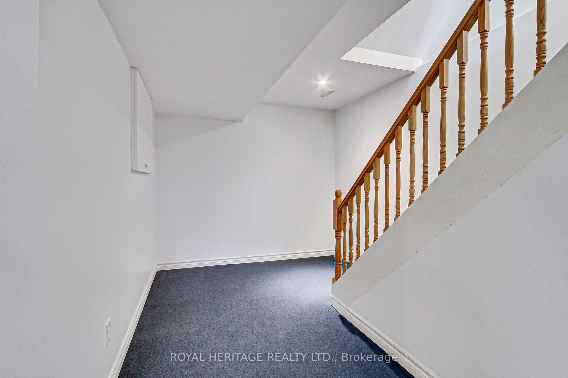 Photo 33 of 59 Twigg Drive, Ajax, Central — HOMEH