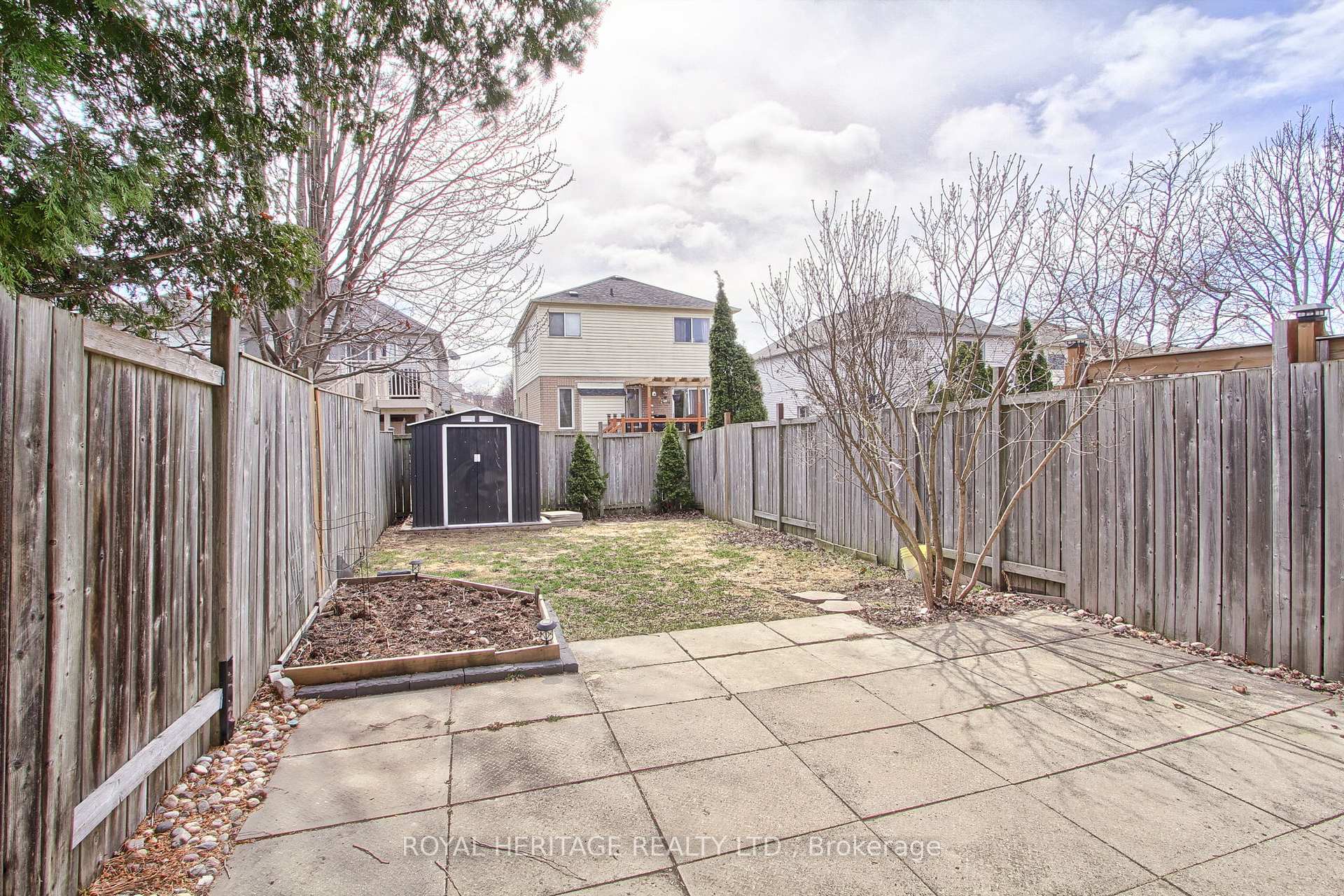 Photo 38 of 59 Twigg Drive, Ajax, Central — HOMEH