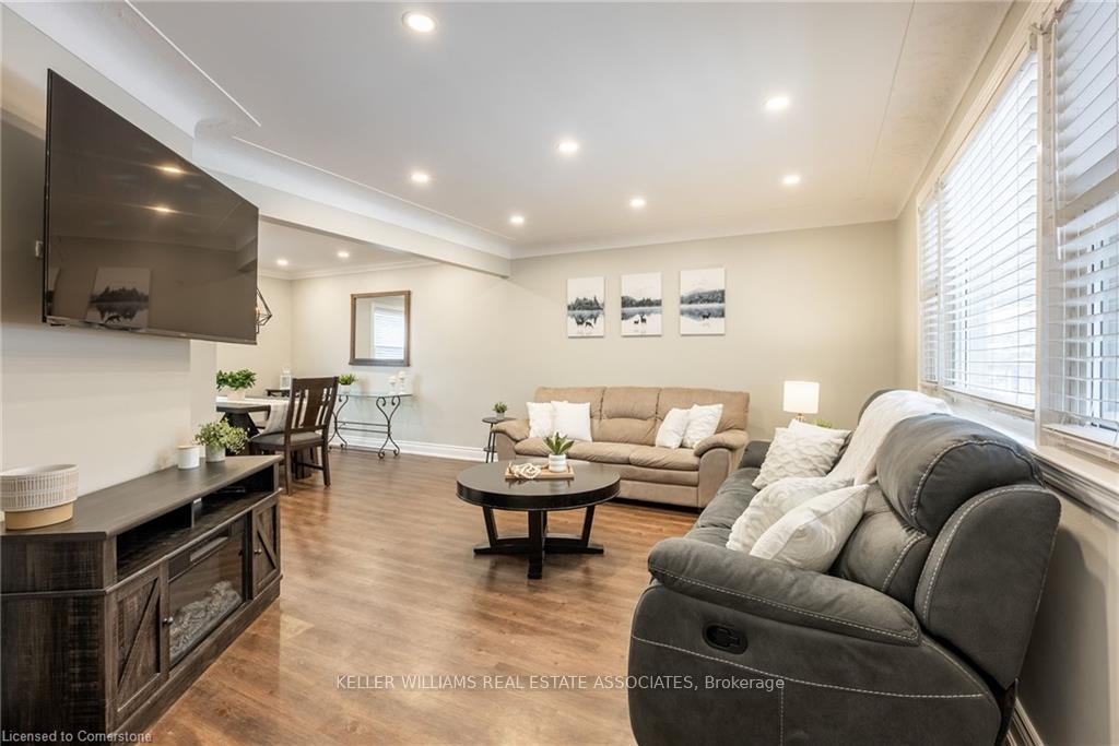 Photo 4 of 225 East 38th Street, Hamilton, Raleigh — HOMEH