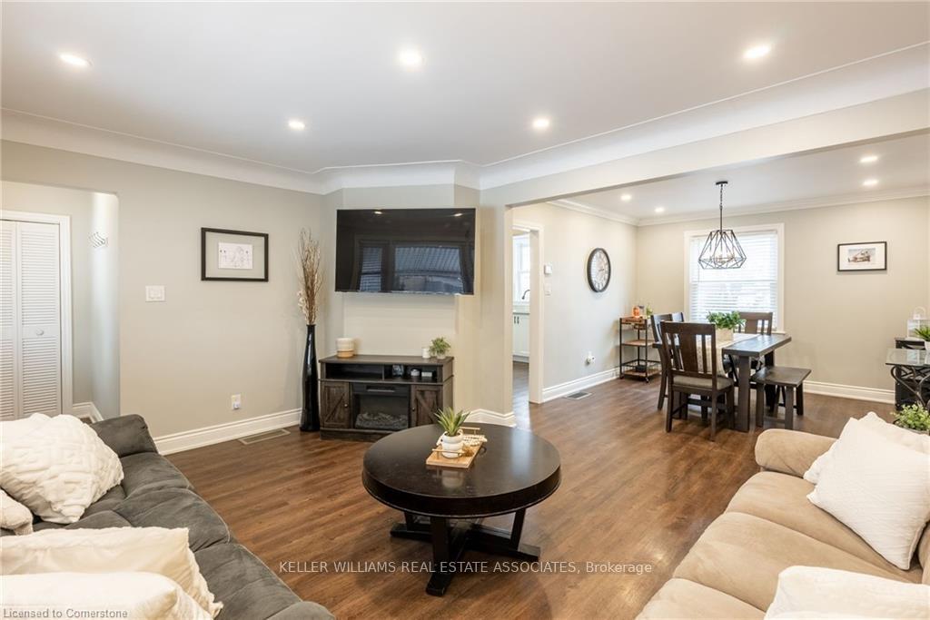 Photo 6 of 225 East 38th Street, Hamilton, Raleigh — HOMEH