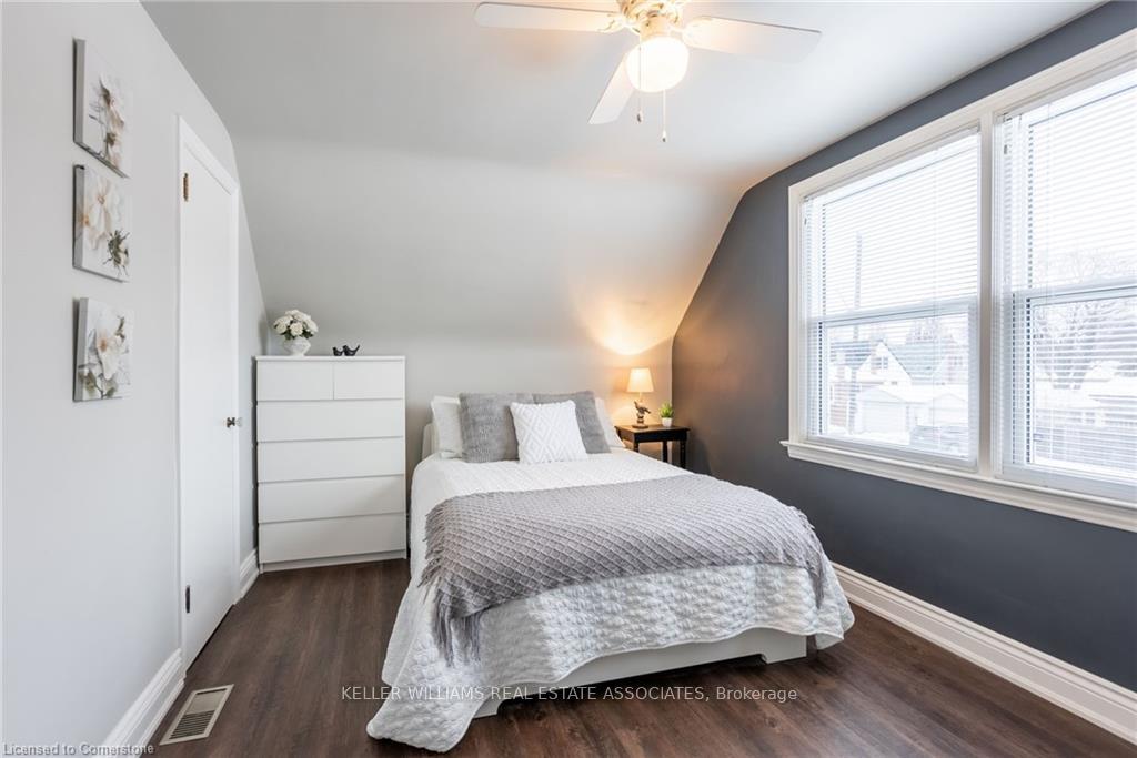 Photo 16 of 225 East 38th Street, Hamilton, Raleigh — HOMEH
