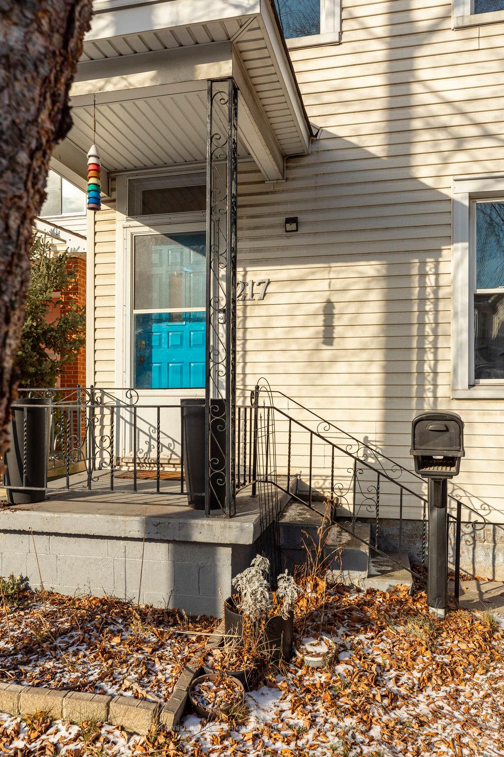 Photo 6 of 217 Gibson Avenue, Hamilton, Gibson — HOMEH