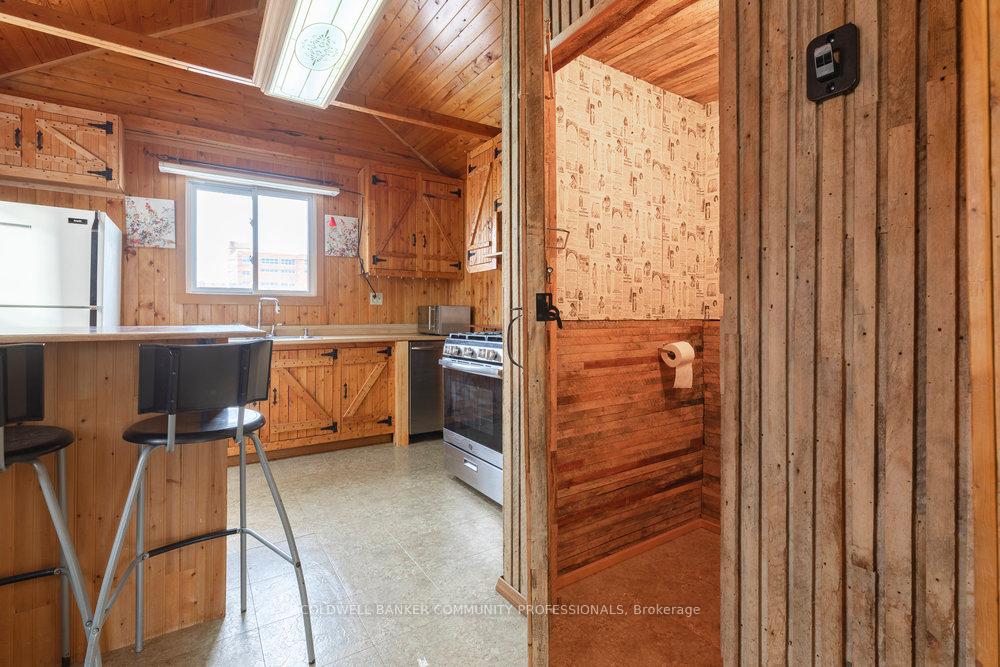 Photo 26 of 217 Gibson Avenue, Hamilton, Gibson — HOMEH