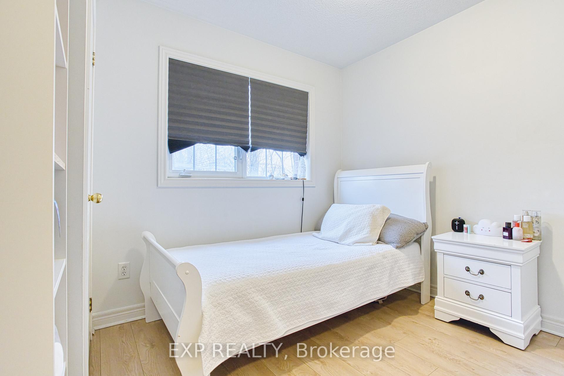 Photo 20 of 8 Glendarling Crescent, Hamilton, Winona Park — HOMEH