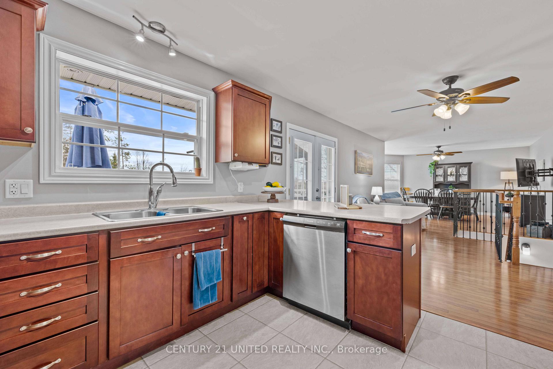 Photo 4 of 134 Banks Avenue, Douro-Dummer — HOMEH