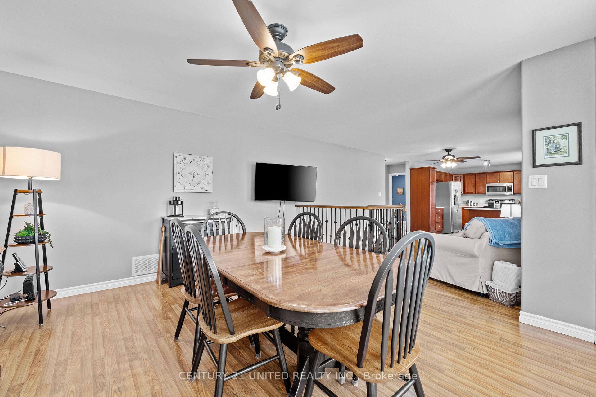 Photo 9 of 134 Banks Avenue, Douro-Dummer — HOMEH