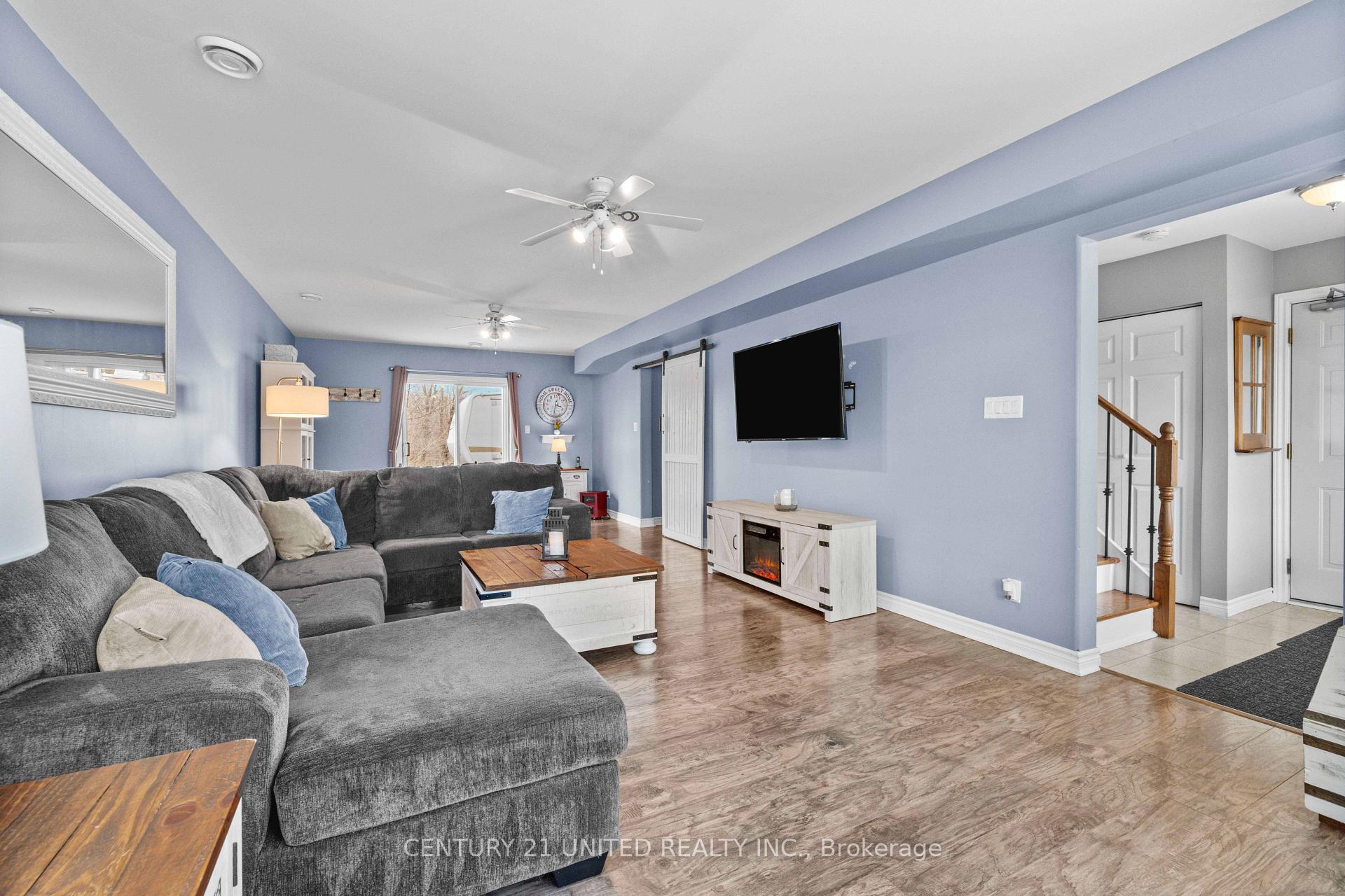 Photo 18 of 134 Banks Avenue, Douro-Dummer — HOMEH