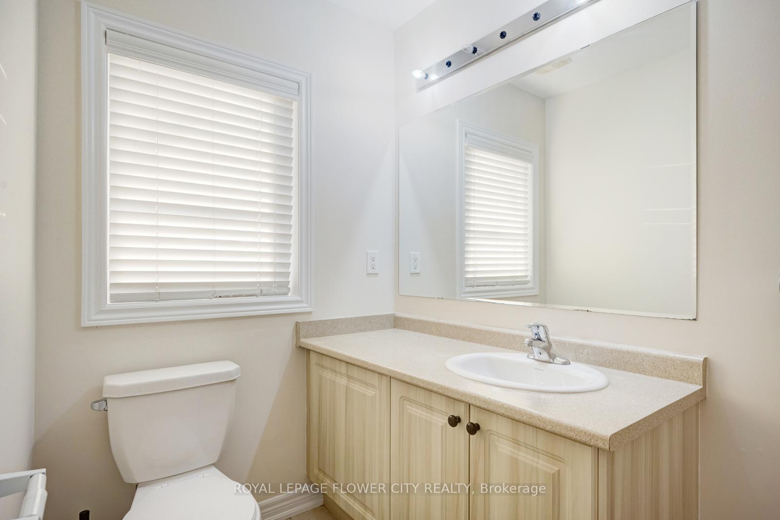 Photo 30 of 7 Tonalite Road, Brampton, Vales of Castlemore — HOMEH